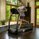 Чем полезна беговая дорожка, какие мышцы работают