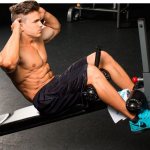 Скручивания на наклонной скамье