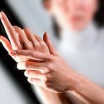 Слабость в руках