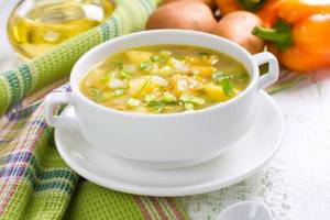 Суп с капустой и перцем Фото